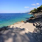 Apartamento Seaside With A Swimming Pool Prigradica, Korcula - 9290