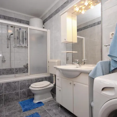 Seaside With A Swimming Pool Prigradica, Korcula - 9290 Apartman *