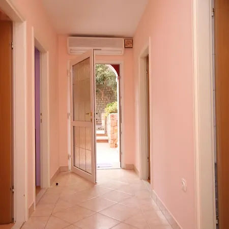 Seaside With A Swimming Pool Prigradica, Korcula - 9290 Apartman *