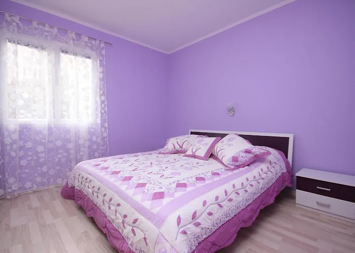 Seaside With A Swimming Pool Prigradica, Korcula - 9290 *